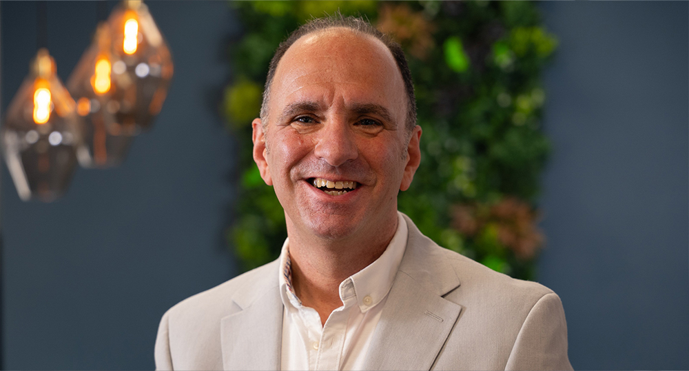 Metin, Technical Support Manager